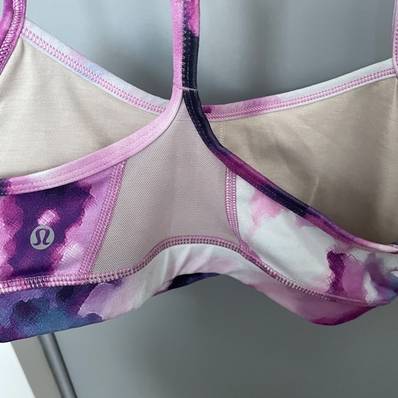 lululemon Flow Y Bra Sz 6 - Picture 3 of 7